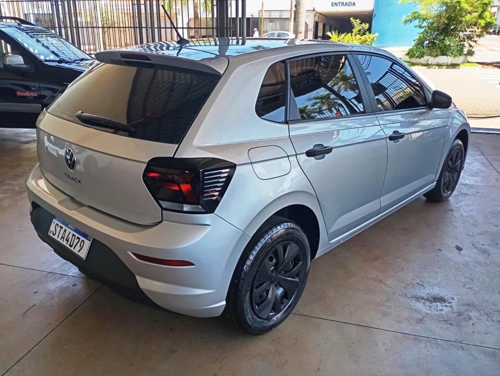 VOLKSWAGEN Polo Hatch - Foto