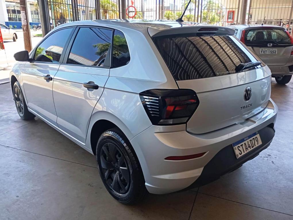 VOLKSWAGEN Polo Hatch - Foto