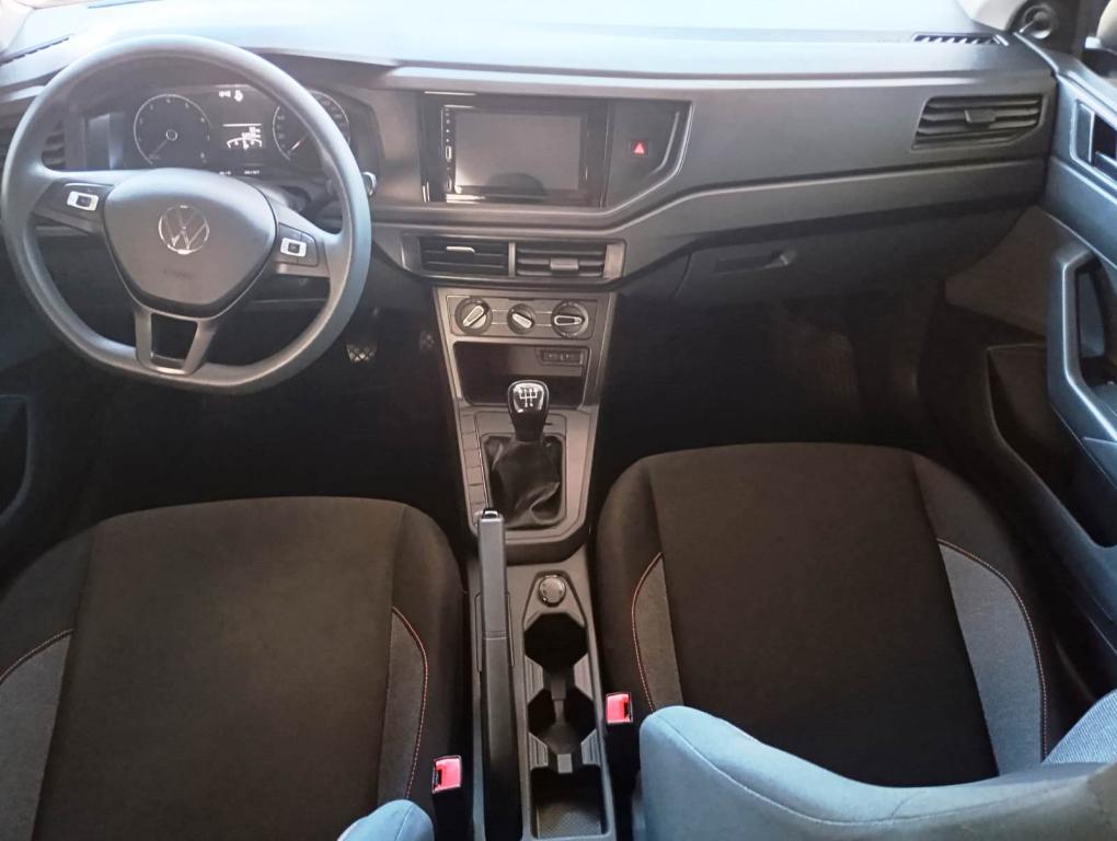 VOLKSWAGEN Polo Hatch - Foto