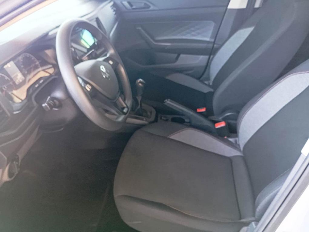 VOLKSWAGEN Polo Hatch - Foto