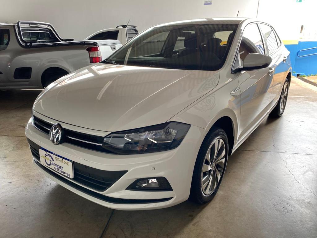 VOLKSWAGEN Polo Hatch - Foto