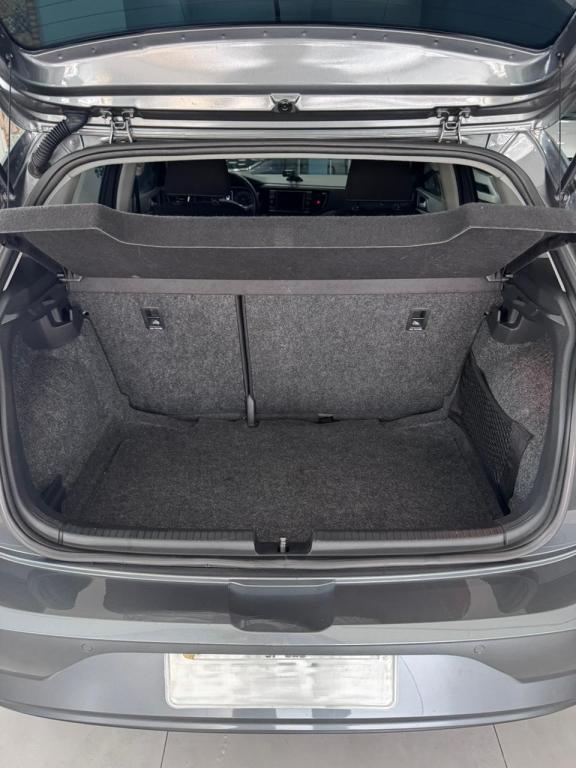 VOLKSWAGEN Polo Hatch - Foto