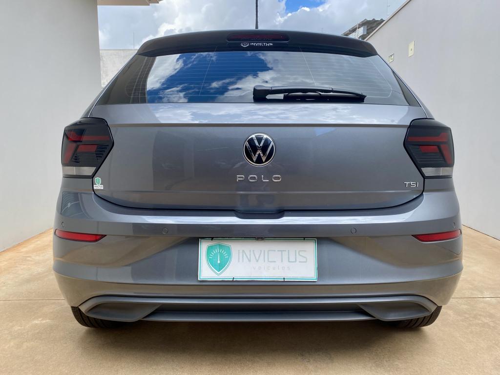 VOLKSWAGEN Polo Hatch - Foto