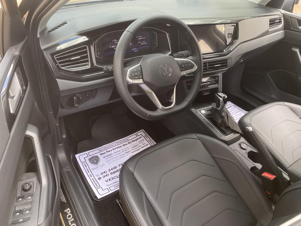 VOLKSWAGEN Polo Hatch - Foto