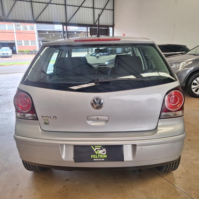 VOLKSWAGEN Polo Hatch - Foto