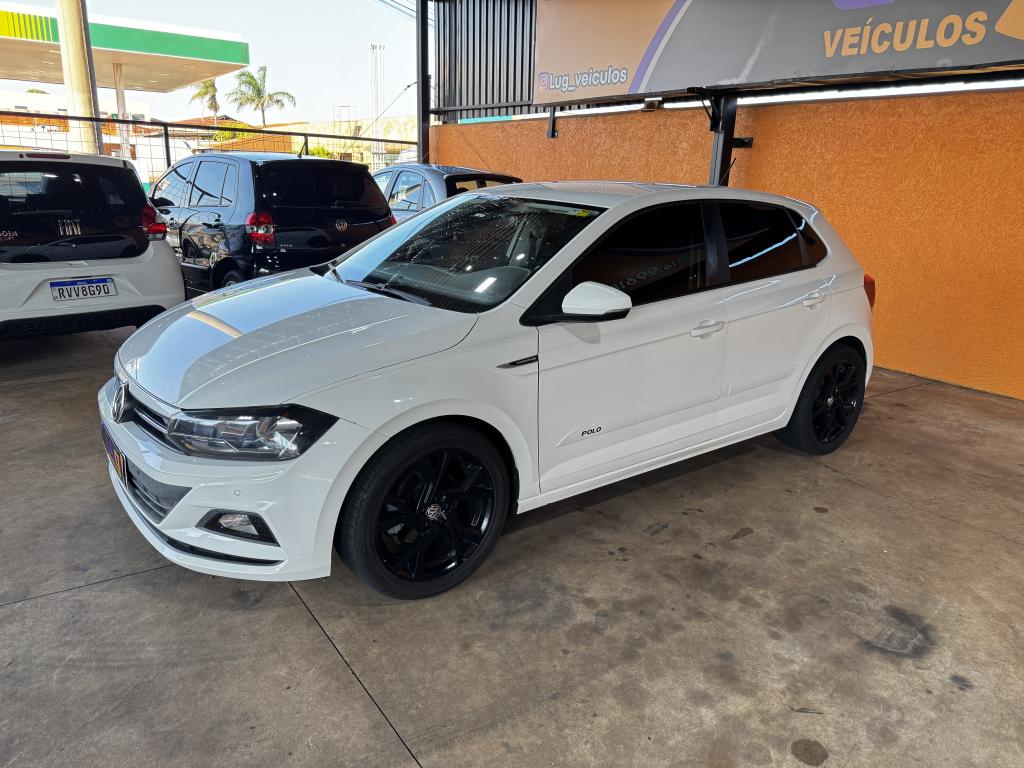 VOLKSWAGEN Polo Hatch - Foto