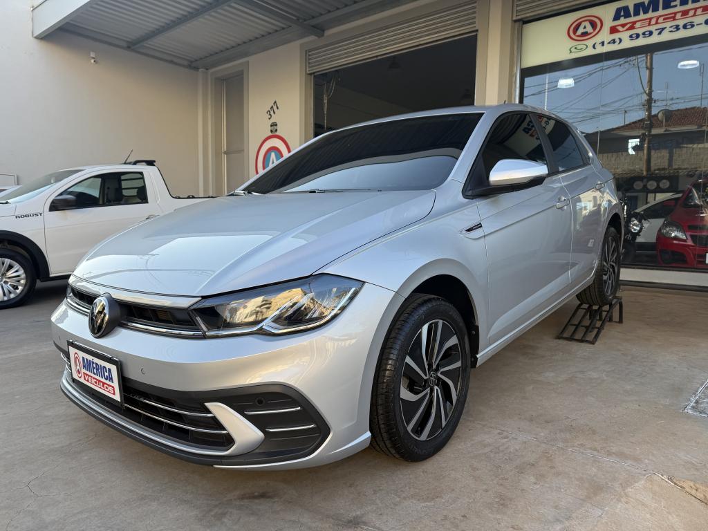 VOLKSWAGEN Polo Hatch - Foto