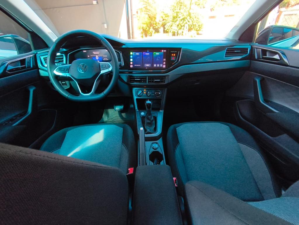 VOLKSWAGEN Polo Hatch - Foto