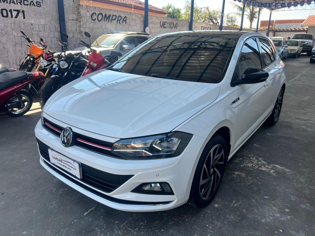 VOLKSWAGEN Polo Hatch - Foto