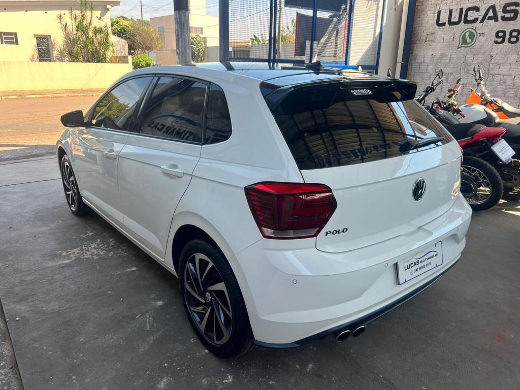 VOLKSWAGEN Polo Hatch - Foto