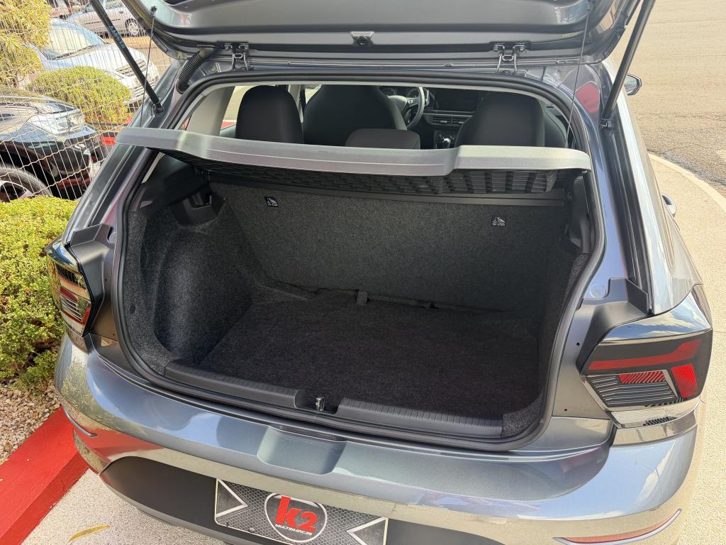 VOLKSWAGEN Polo Hatch - Foto
