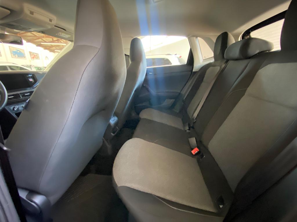 VOLKSWAGEN Polo Hatch - Foto