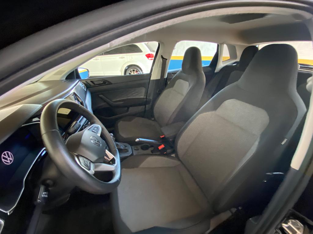 VOLKSWAGEN Polo Hatch - Foto