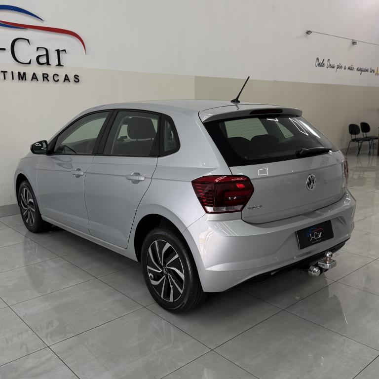 VOLKSWAGEN Polo Hatch - Foto