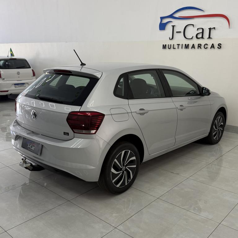 VOLKSWAGEN Polo Hatch - Foto