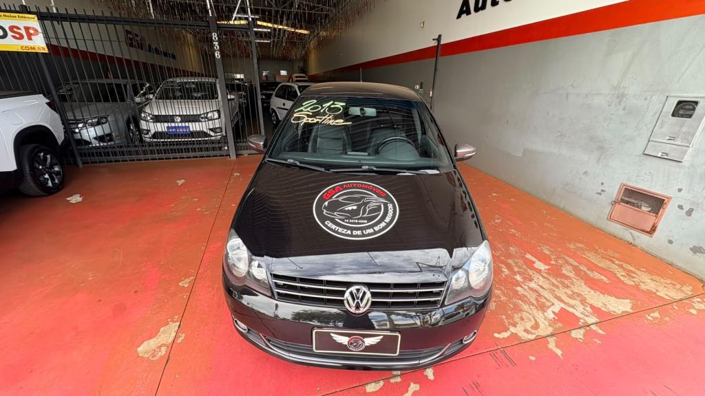 VOLKSWAGEN Polo Hatch - Foto