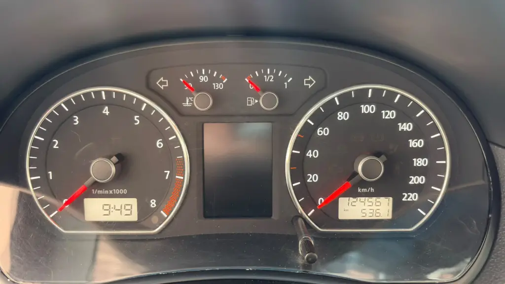VOLKSWAGEN Polo Hatch - Foto