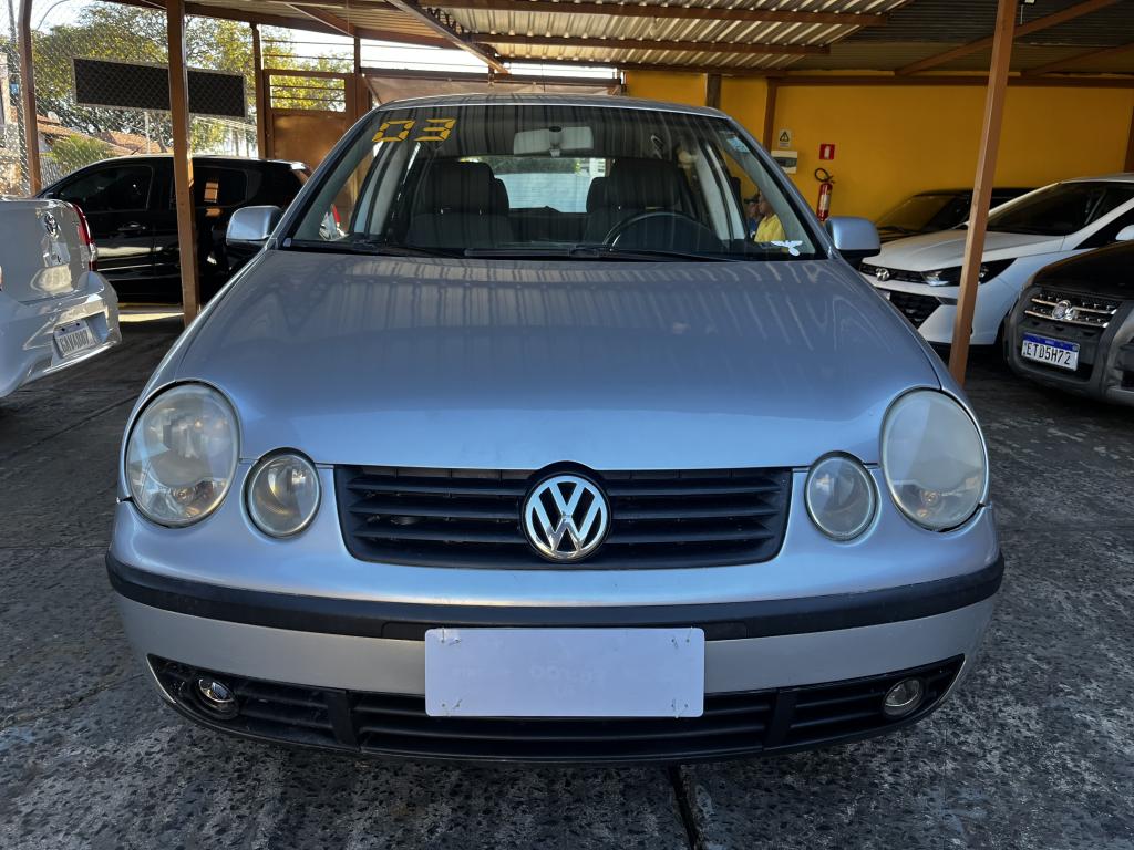 VOLKSWAGEN Polo Hatch - Foto