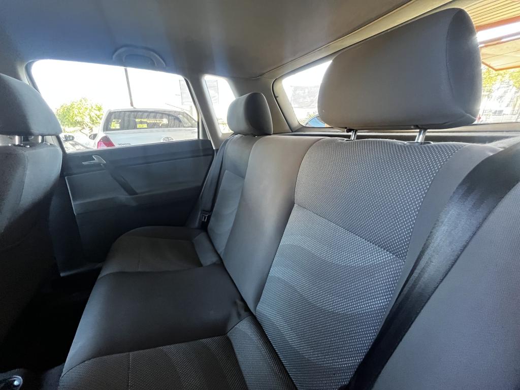 VOLKSWAGEN Polo Hatch - Foto