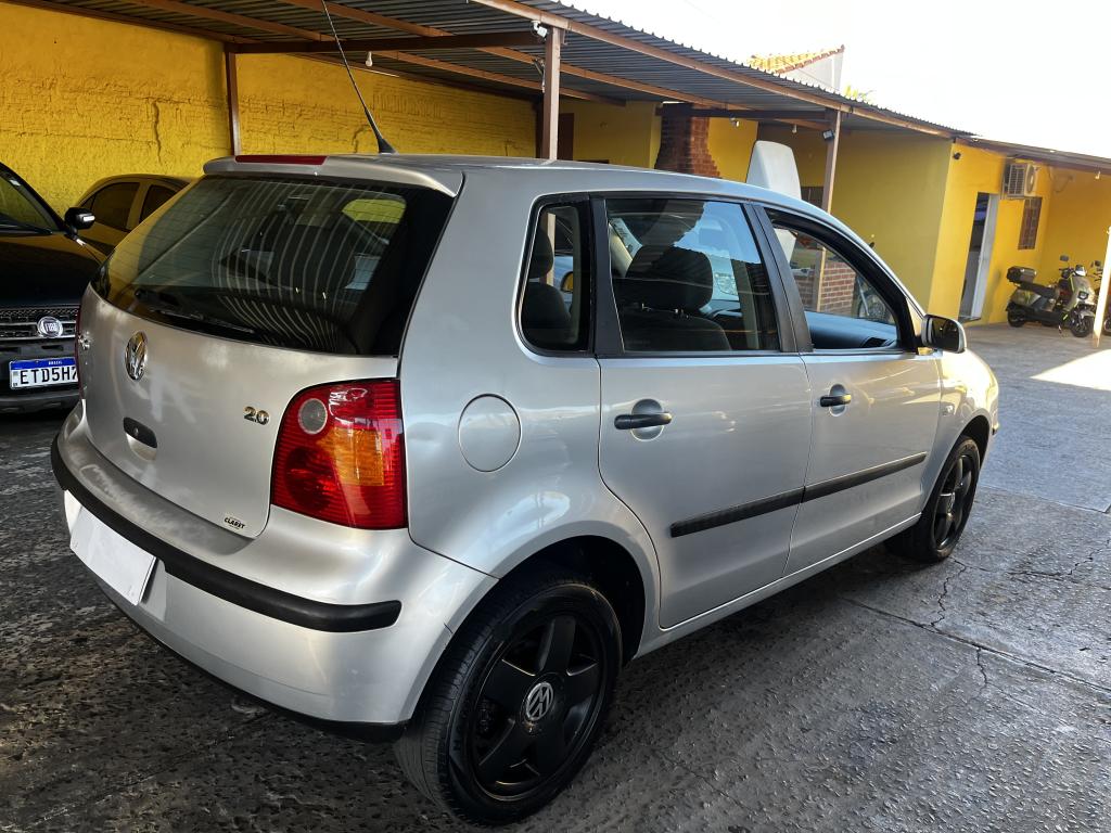 VOLKSWAGEN Polo Hatch - Foto