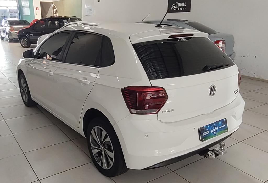 VOLKSWAGEN Polo Hatch - Foto