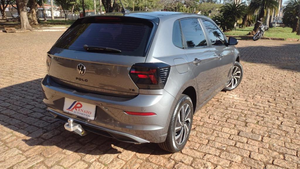 VOLKSWAGEN Polo Hatch - Foto