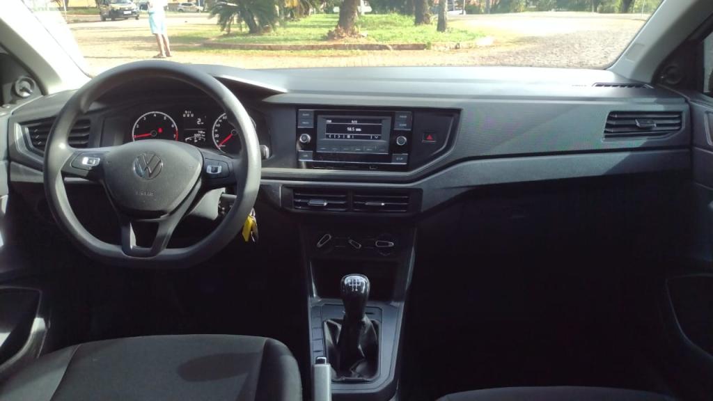VOLKSWAGEN Polo Hatch - Foto