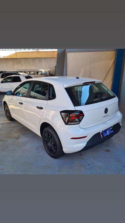 VOLKSWAGEN Polo Hatch - Foto