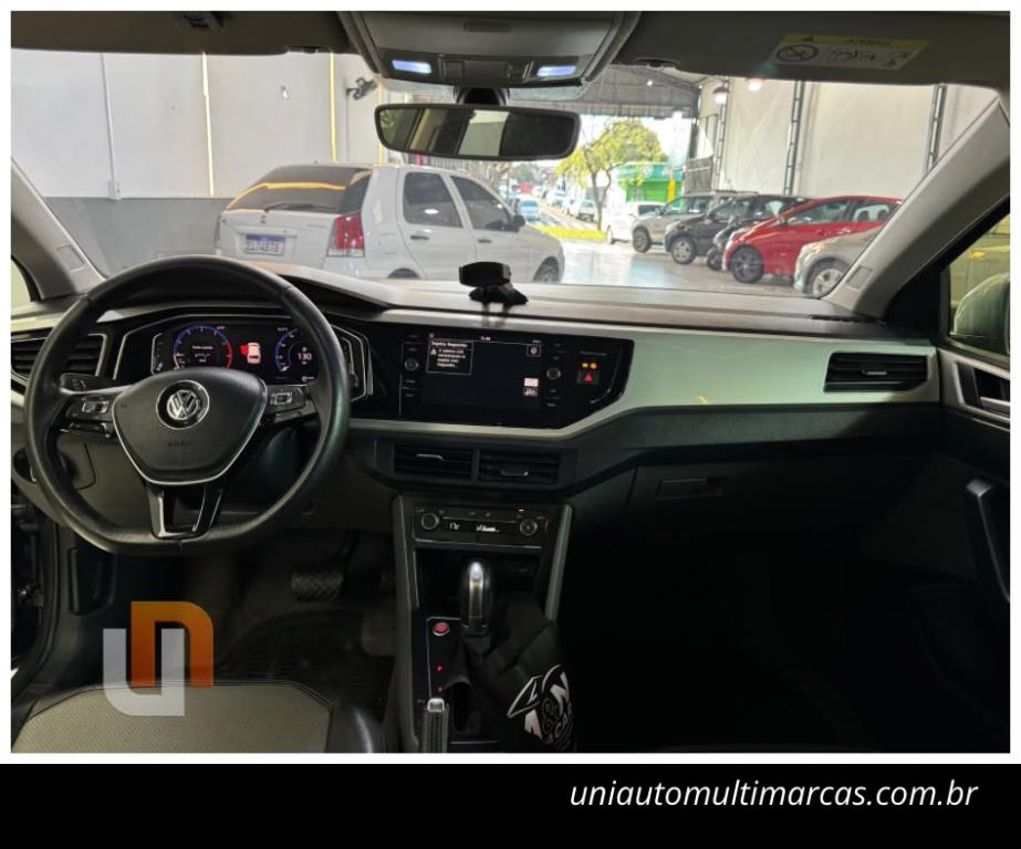 VOLKSWAGEN Polo Hatch - Foto