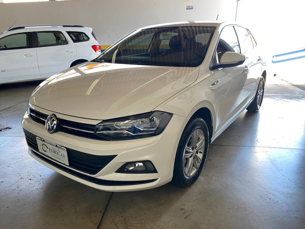 VOLKSWAGEN Polo Hatch - Foto
