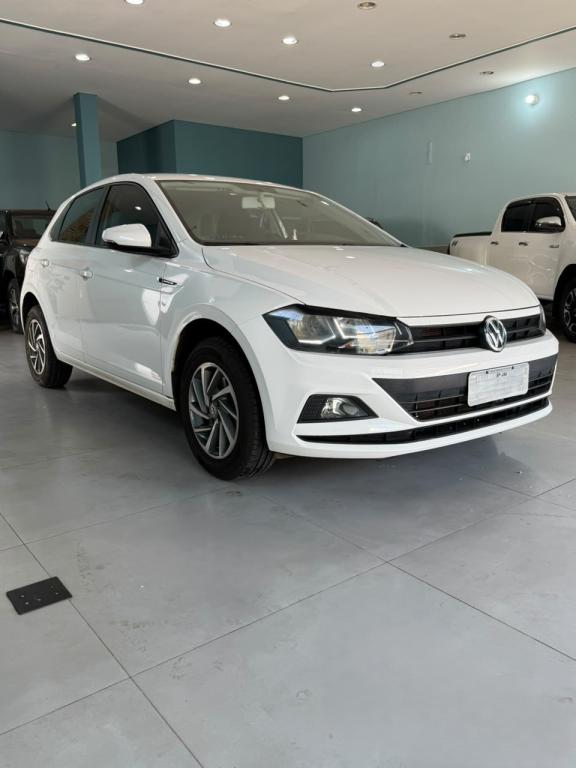 VOLKSWAGEN Polo Hatch - Foto