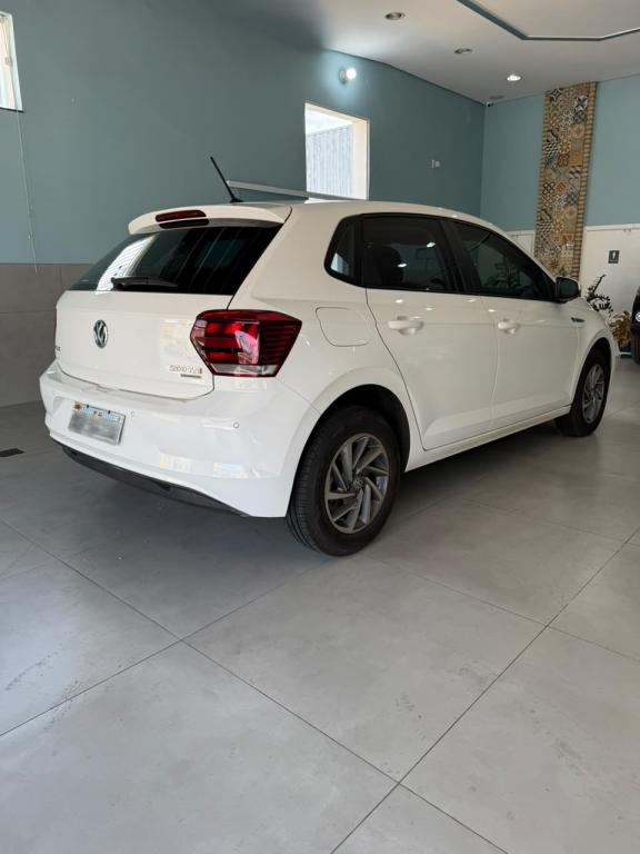 VOLKSWAGEN Polo Hatch - Foto