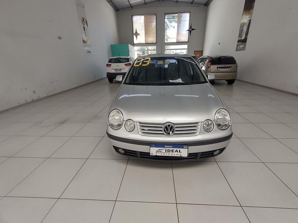 VOLKSWAGEN Polo Hatch - Foto