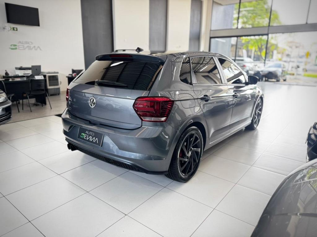 VOLKSWAGEN Polo Hatch - Foto