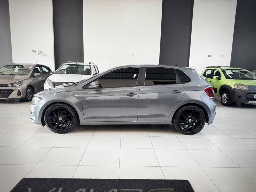 VOLKSWAGEN Polo Hatch - Foto