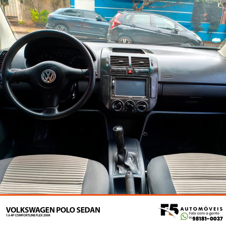 VOLKSWAGEN Polo Sedan - Foto
