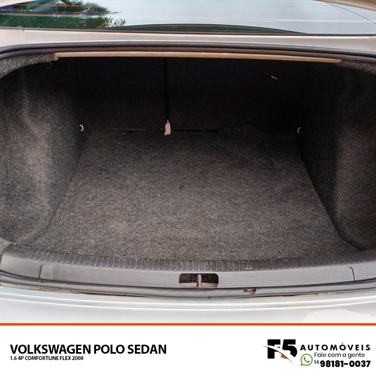VOLKSWAGEN Polo Sedan - Foto