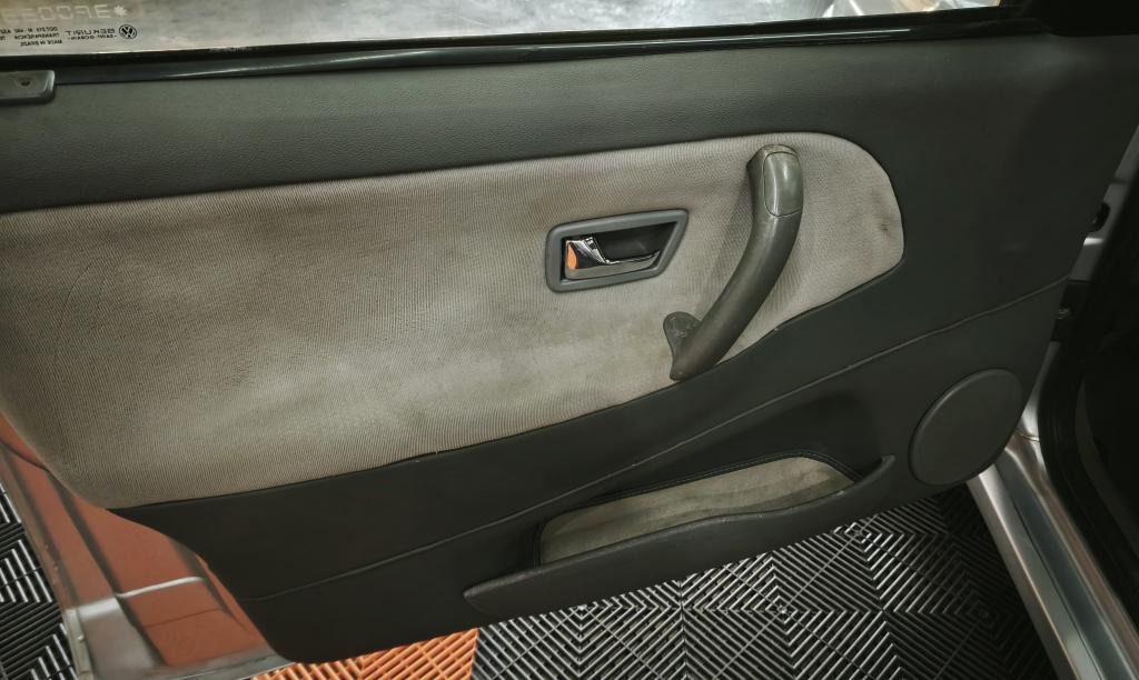 VOLKSWAGEN Santana - Foto