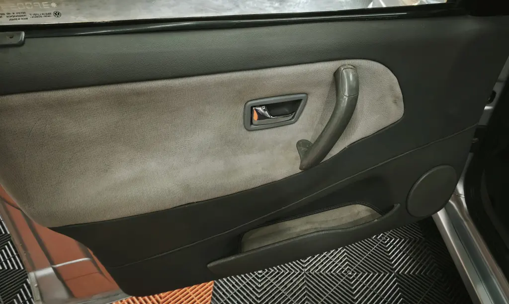 VOLKSWAGEN Santana - Foto