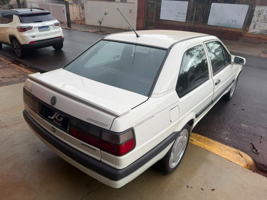 VOLKSWAGEN Santana - Foto
