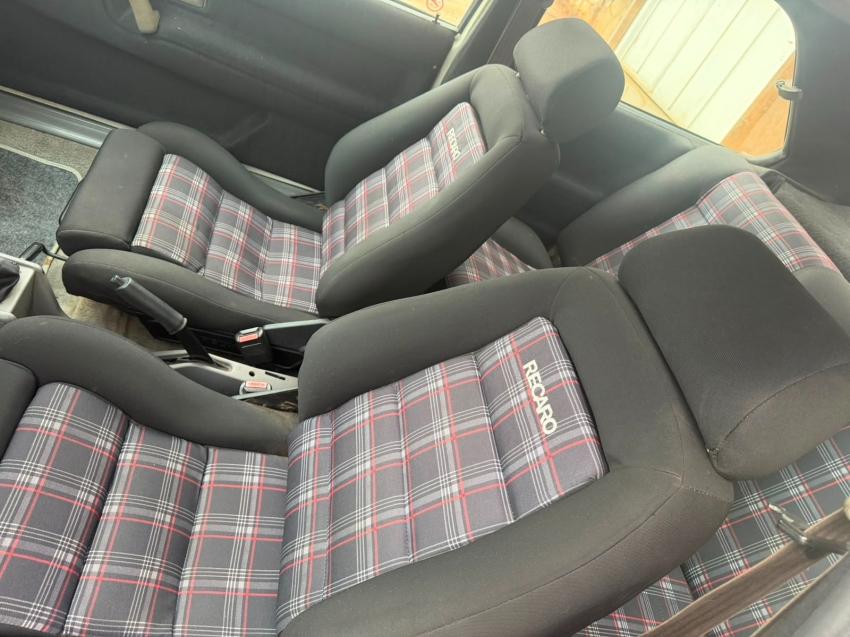 VOLKSWAGEN Santana - Foto