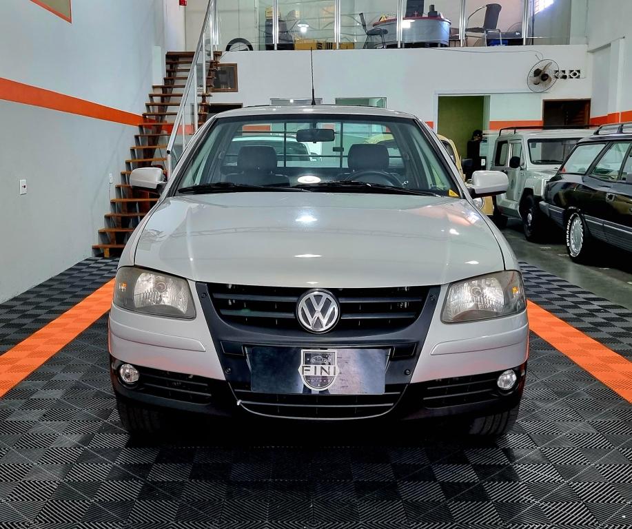 VOLKSWAGEN Saveiro - Foto