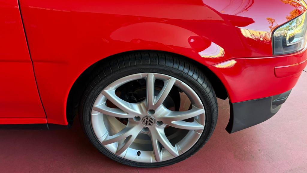 VOLKSWAGEN Saveiro - Foto