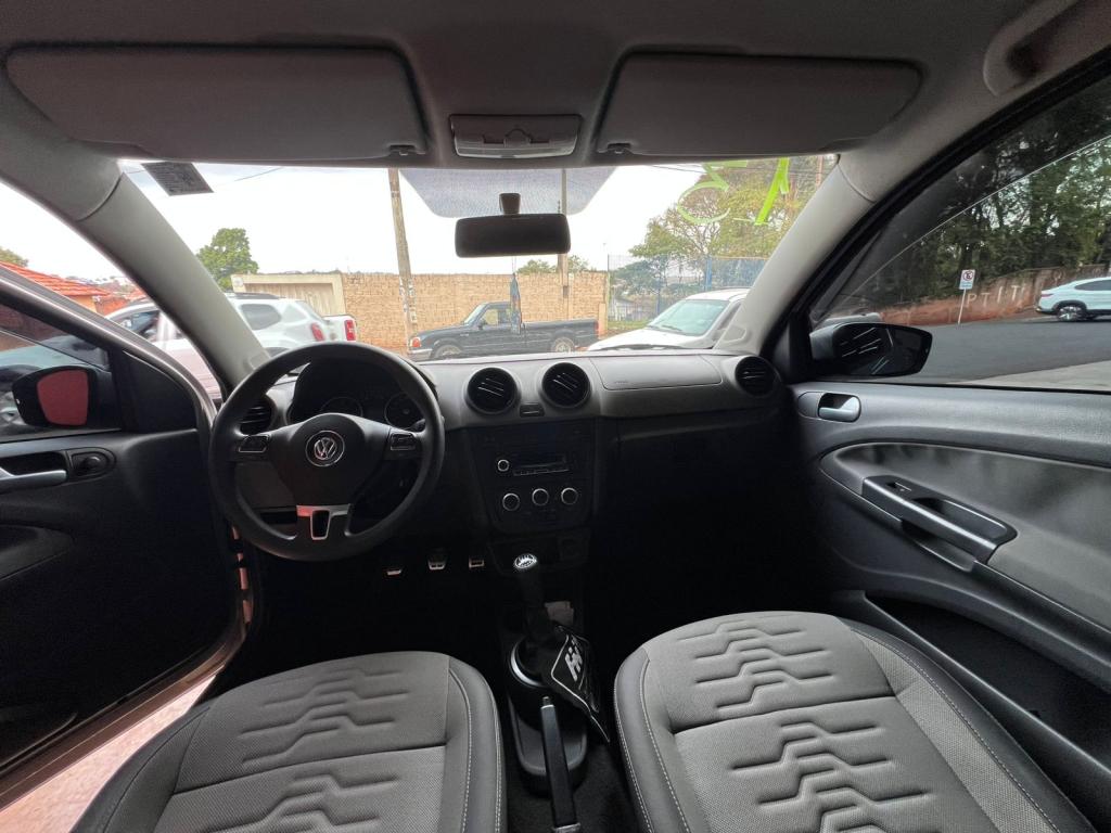 VOLKSWAGEN Saveiro - Foto