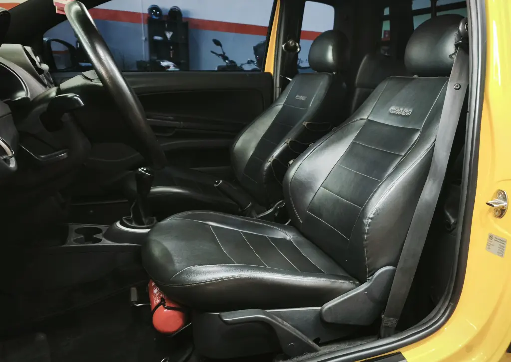 VOLKSWAGEN Saveiro - Foto