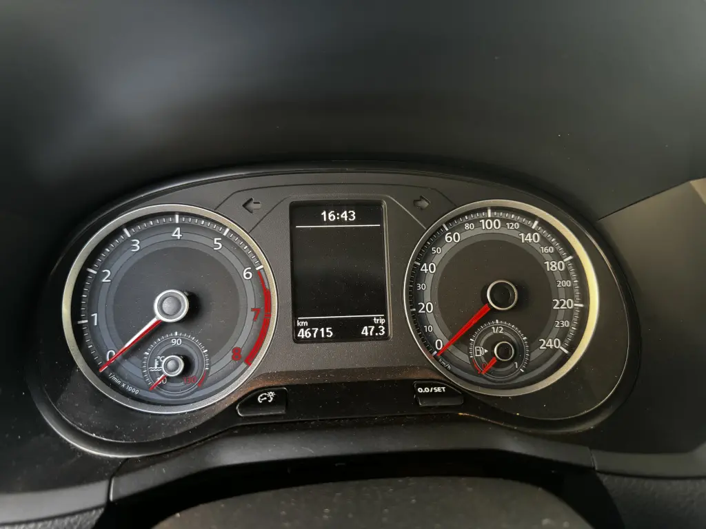 VOLKSWAGEN Saveiro - Foto