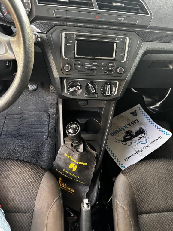 VOLKSWAGEN Saveiro - Foto