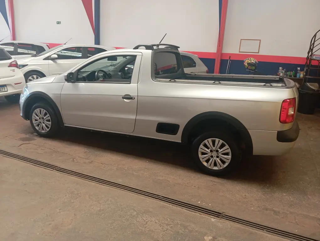 VOLKSWAGEN Saveiro - Foto