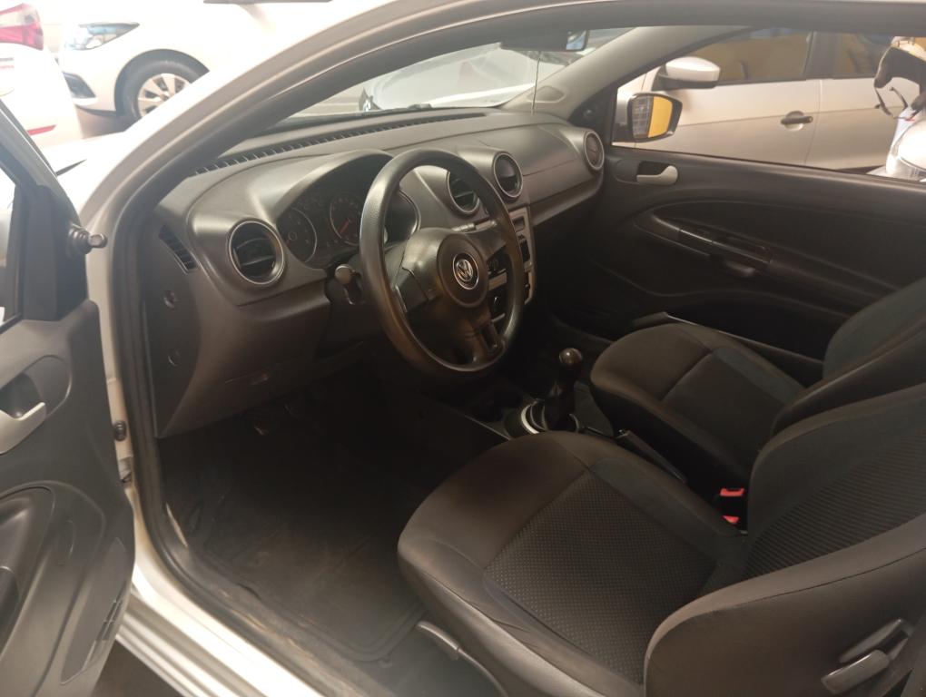 VOLKSWAGEN Saveiro - Foto