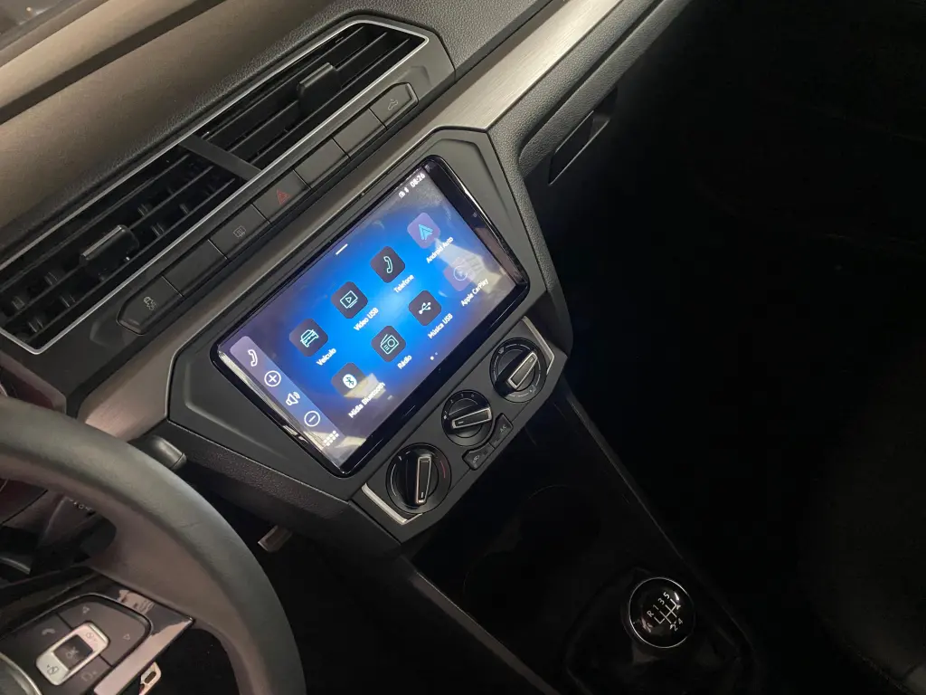 VOLKSWAGEN Saveiro - Foto